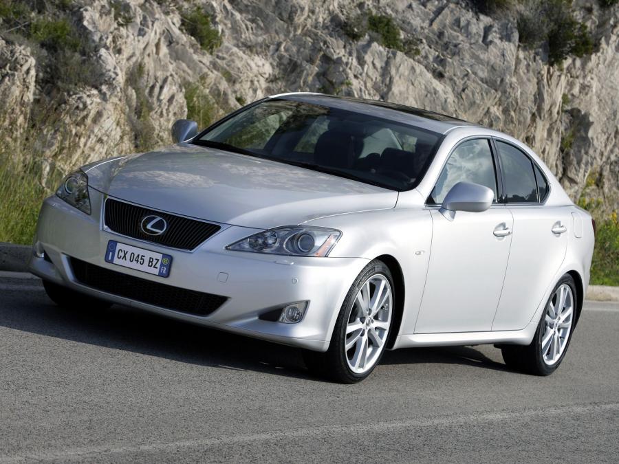  Lexus IS250 2005 года  (EU) (фото 10 из 30)